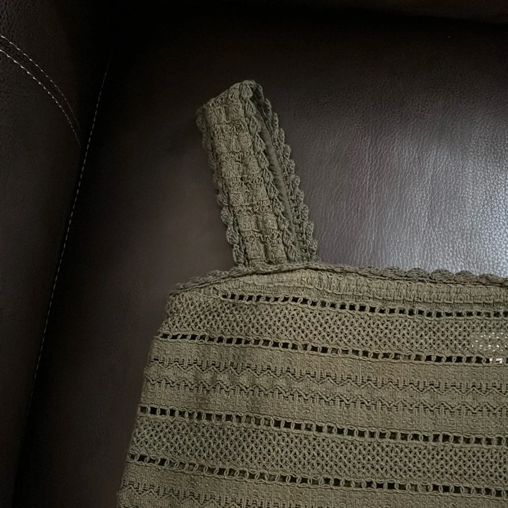 NWOT Aerie Crochet Crop Tank green - Picture 4 of 5